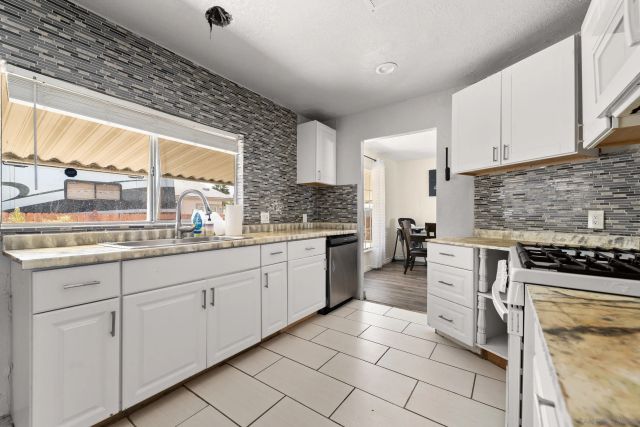 26091 San Quintin Rd, Menifee, CA 92584