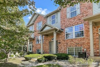 1453 Blackhawk Court 4, Wood Dale, IL 60191