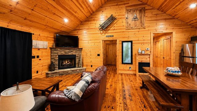 449 Legendary Ridge Road, Murphy, NC 28906