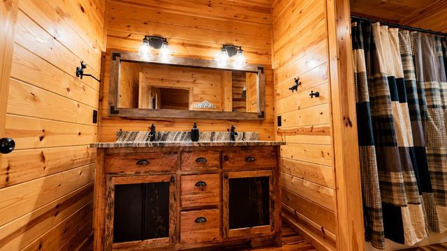 449 Legendary Ridge Road, Murphy, NC 28906