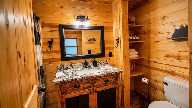 449 Legendary Ridge Road, Murphy, NC 28906