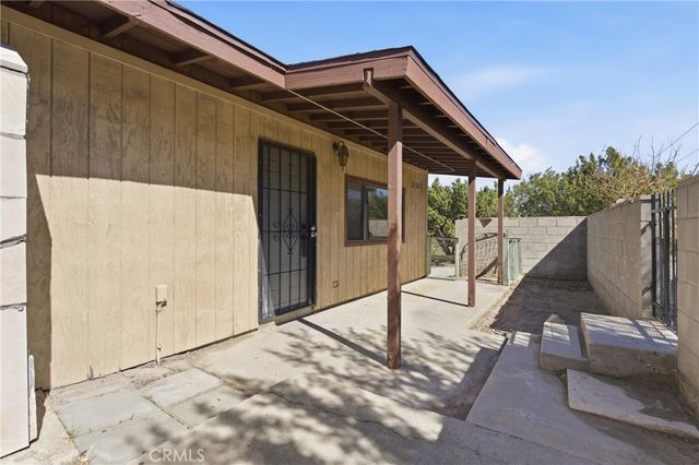 12515 Nearwood Road, Juniper Hills, CA 93553