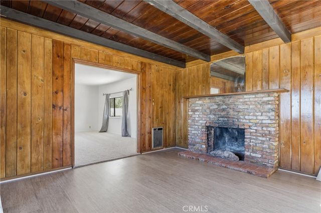 12515 Nearwood Road, Juniper Hills, CA 93553
