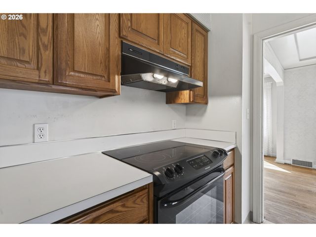 3635 Ne GOING St, Portland, OR 97211