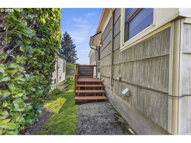 3635 Ne GOING St, Portland, OR 97211