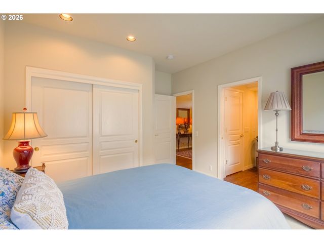 15168 Nw ABERDEEN Dr, Portland, OR 97229