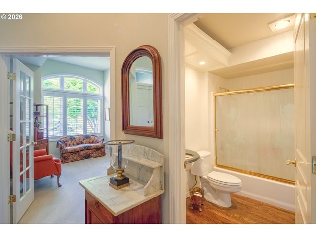 15168 Nw ABERDEEN Dr, Portland, OR 97229