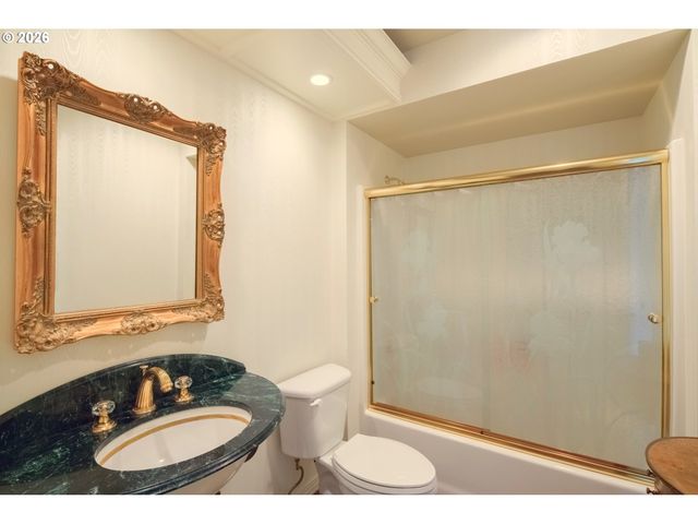 15168 Nw ABERDEEN Dr, Portland, OR 97229