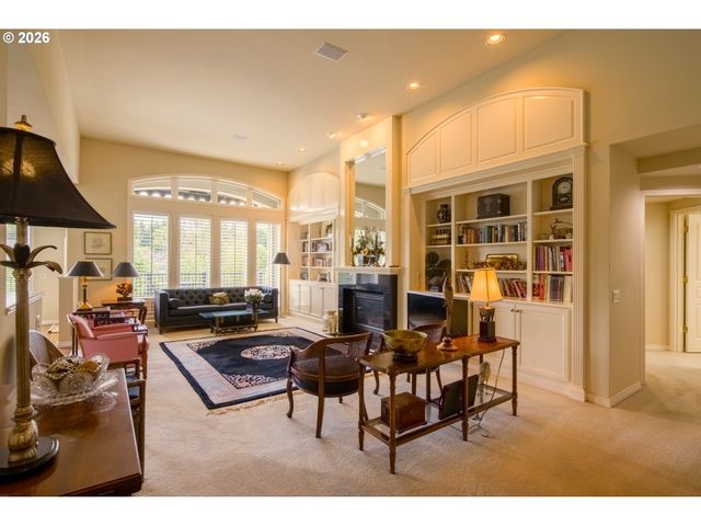 15168 Nw ABERDEEN Dr, Portland, OR 97229