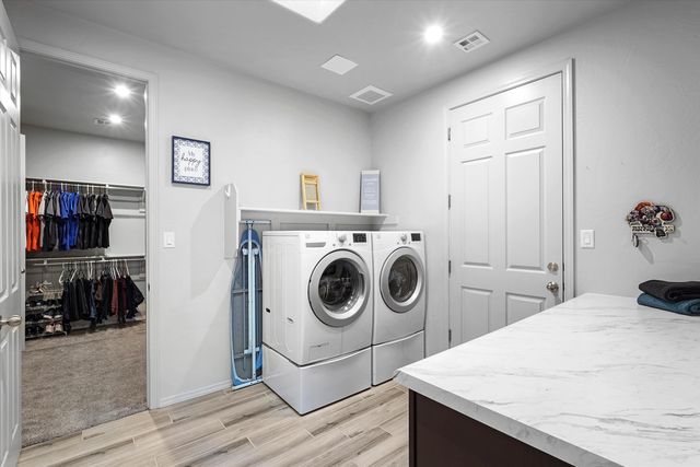 1513 Aztec Moon Court SE, Rio Rancho, NM 87124