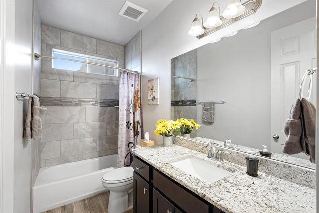 1513 Aztec Moon Court SE, Rio Rancho, NM 87124