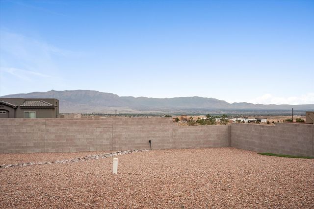 1513 Aztec Moon Court SE, Rio Rancho, NM 87124