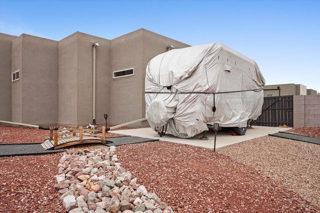 1513 Aztec Moon Court SE, Rio Rancho, NM 87124