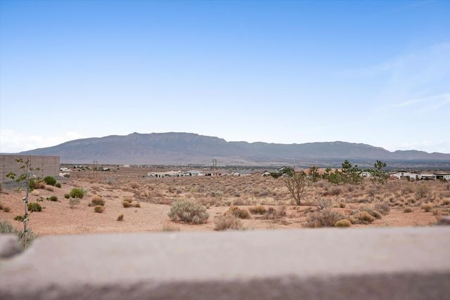 1513 Aztec Moon Court SE, Rio Rancho, NM 87124