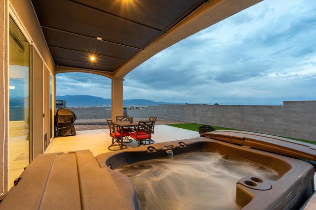 1513 Aztec Moon Court SE, Rio Rancho, NM 87124