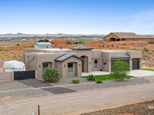1513 Aztec Moon Court SE, Rio Rancho, NM 87124
