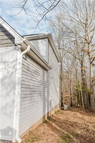 848 Hidden Court, Asheboro, NC 27205