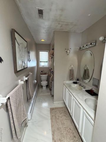 7965 Trumble Road, Columbus, MI 48063