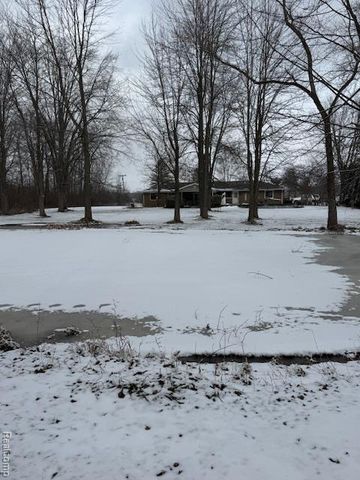 7965 Trumble Road, Columbus, MI 48063