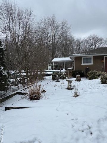 7965 Trumble Road, Columbus, MI 48063