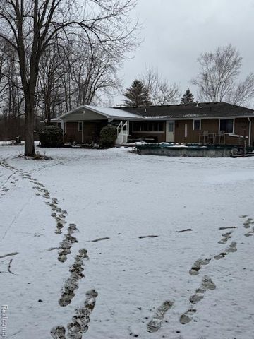 7965 Trumble Road, Columbus, MI 48063