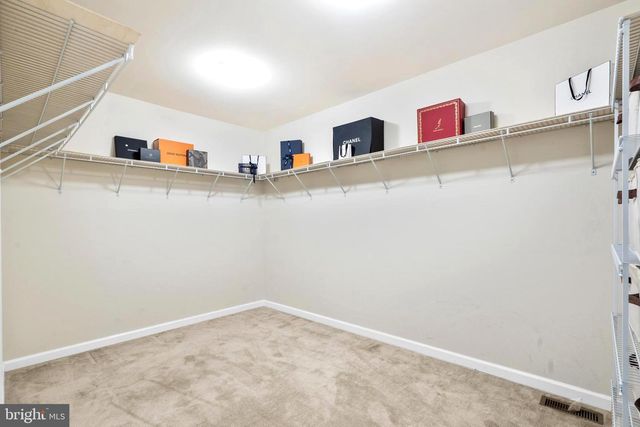 420 SWEET BAY LN, Norristown, PA 19403