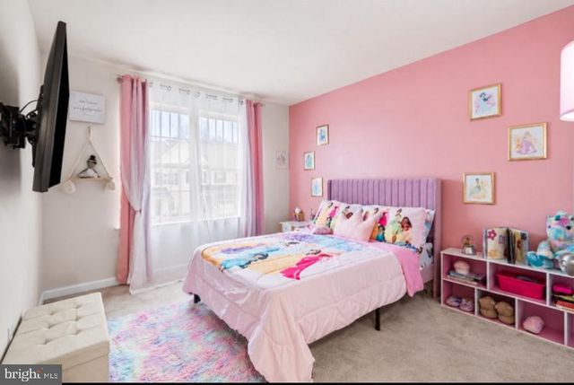 420 SWEET BAY LN, Norristown, PA 19403