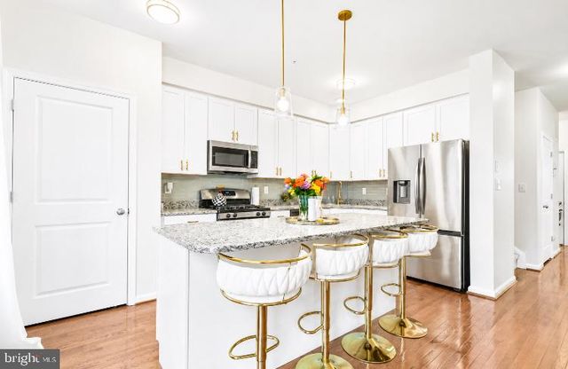 420 SWEET BAY LN, Norristown, PA 19403