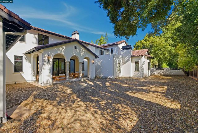 11 Xavier Ct, Alamo, CA 94507