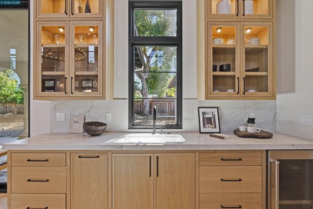 11 Xavier Ct, Alamo, CA 94507