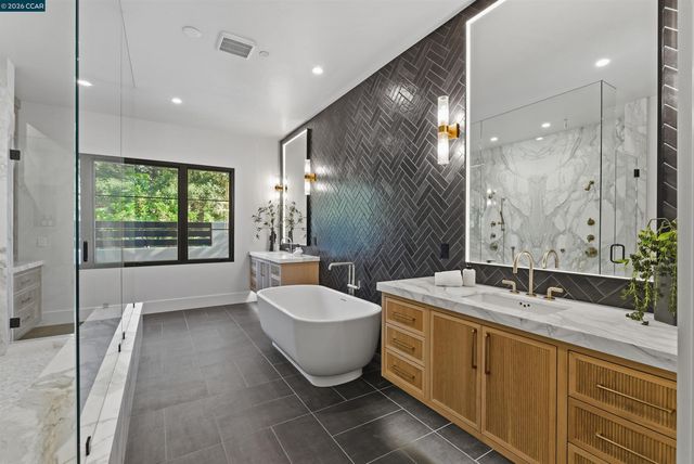 11 Xavier Ct, Alamo, CA 94507