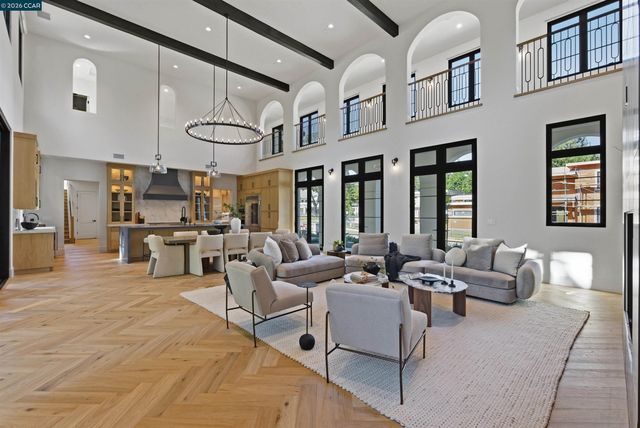 11 Xavier Ct, Alamo, CA 94507