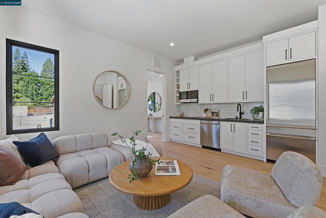 11 Xavier Ct, Alamo, CA 94507
