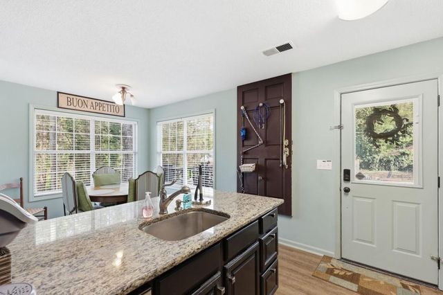 1326 Park Hill Drive, Gainesville, GA 30501