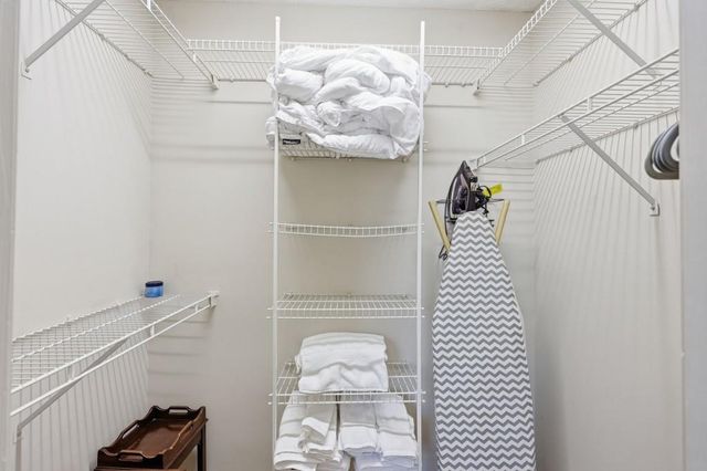 1326 Park Hill Drive, Gainesville, GA 30501