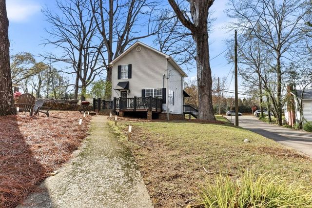 1326 Park Hill Drive, Gainesville, GA 30501