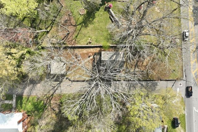 1326 Park Hill Drive, Gainesville, GA 30501