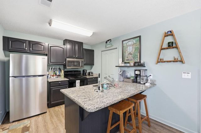 1326 Park Hill Drive, Gainesville, GA 30501