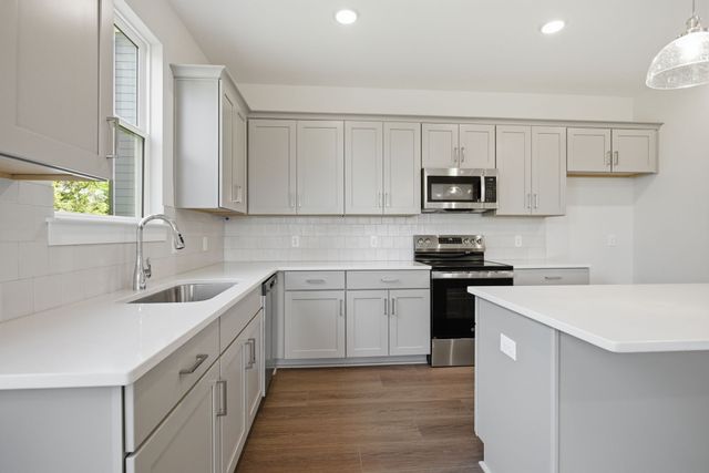 336 Black Bear Drive, Mount Pleasant, TN 38474