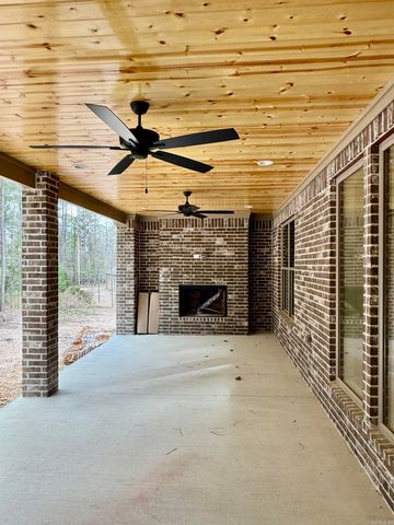 22 Realeza Court, Hot Springs Village, AR 71909