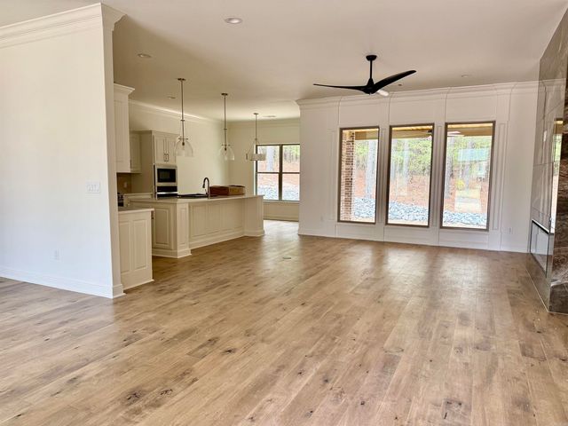 22 Realeza Court, Hot Springs Village, AR 71909