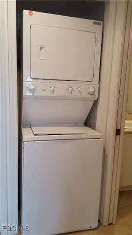 8555 Bernwood Cove LOOP 109, Fort Myers, FL 33966