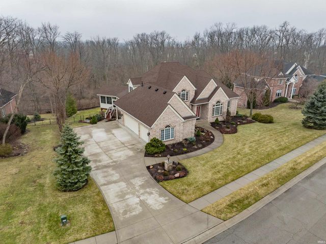 320 Royal Crest Drive, Fort Wayne, IN 46814