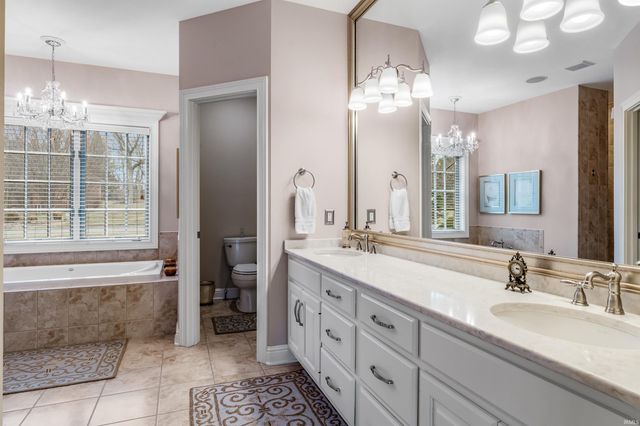 320 Royal Crest Drive, Fort Wayne, IN 46814