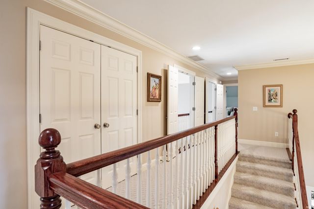 320 Royal Crest Drive, Fort Wayne, IN 46814