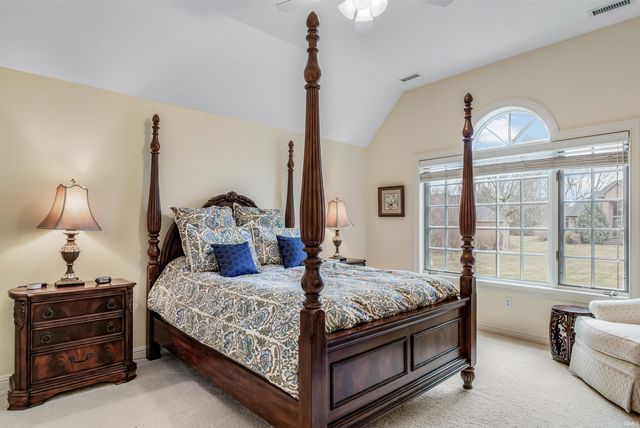 320 Royal Crest Drive, Fort Wayne, IN 46814