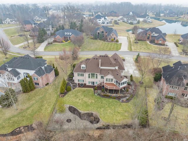 320 Royal Crest Drive, Fort Wayne, IN 46814