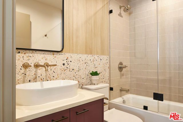 12425 Texas Avenue 10, Los Angeles, CA 90025