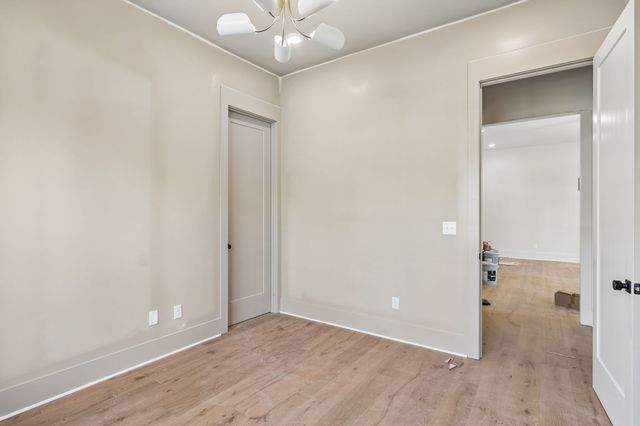 5102 Amalie Dr, Nashville, TN 37211