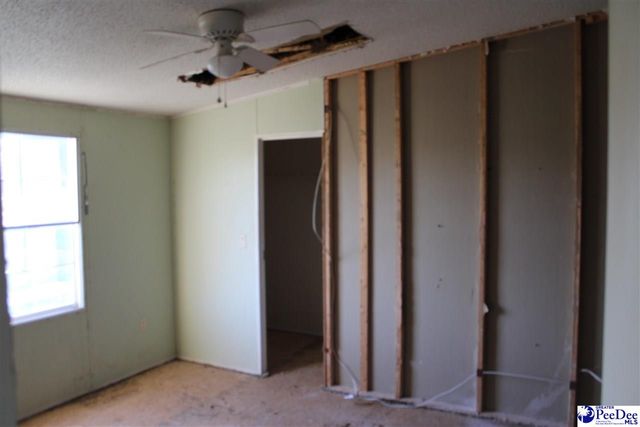 2470 Pittman Ln, Dillon, SC 29536